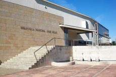 Biblioteca municipal josé régio vila do conde